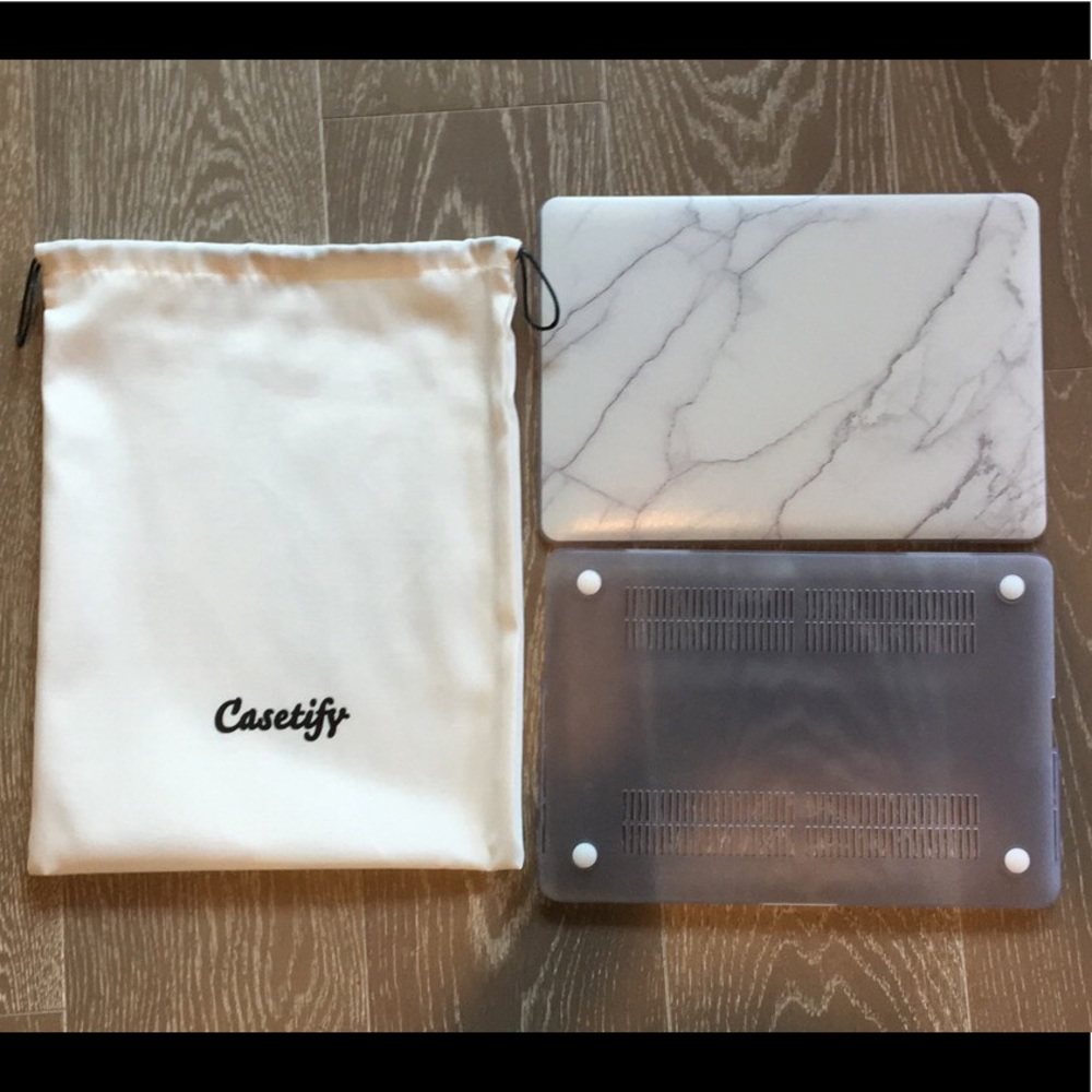 Casetify 12- inch White Marble MacBook Cover
